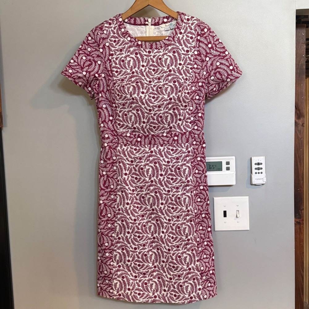 Boden Burgundy White Floral Fern Textured Sheath Dress Womens 6L Short Sleeve